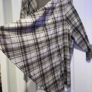 Super soft torrid sweater/cardigan